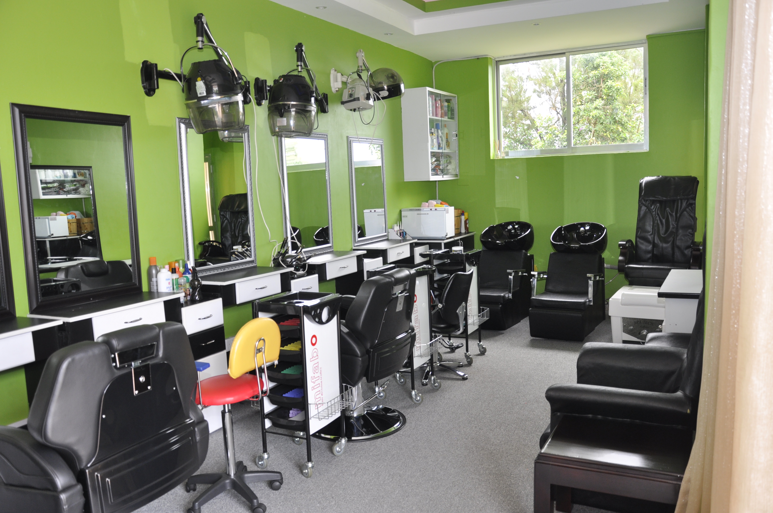 BARBER SEATS, DRYERS AND BATH CHAIRS
